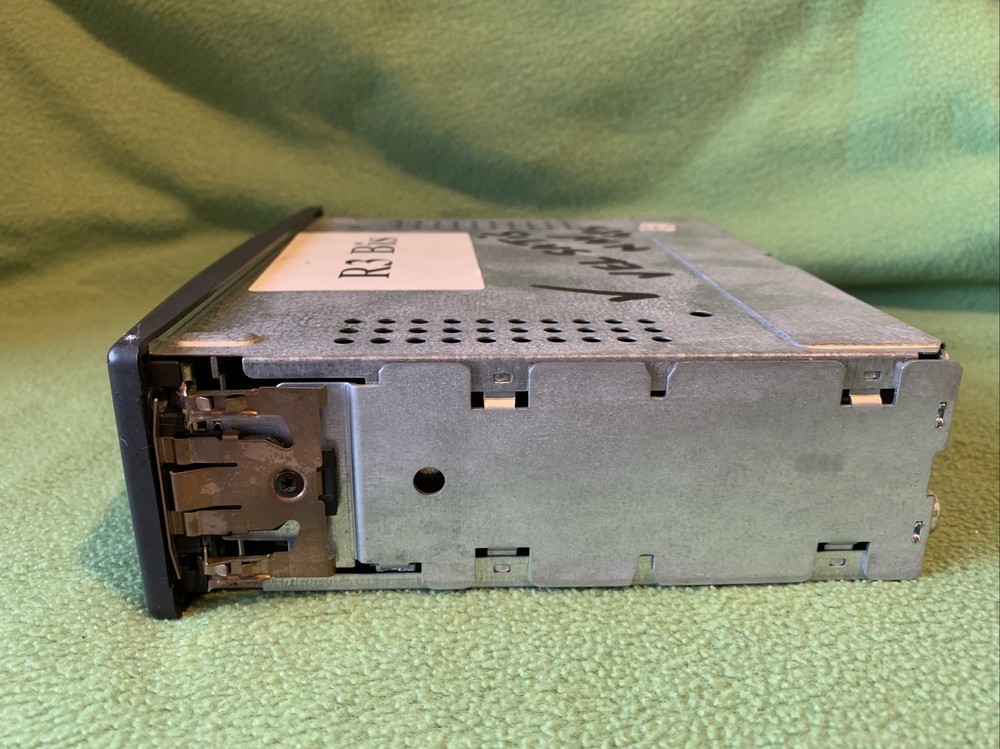 2003 RENAULT VEL SATIS NAVIGATION GPS MODULE GPS CONTROL MODULE 8200138590