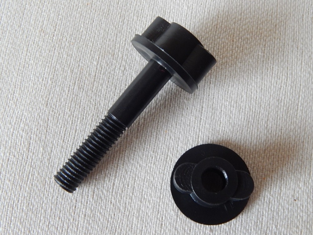 Metal Detector Universal Bolt (8 mm).