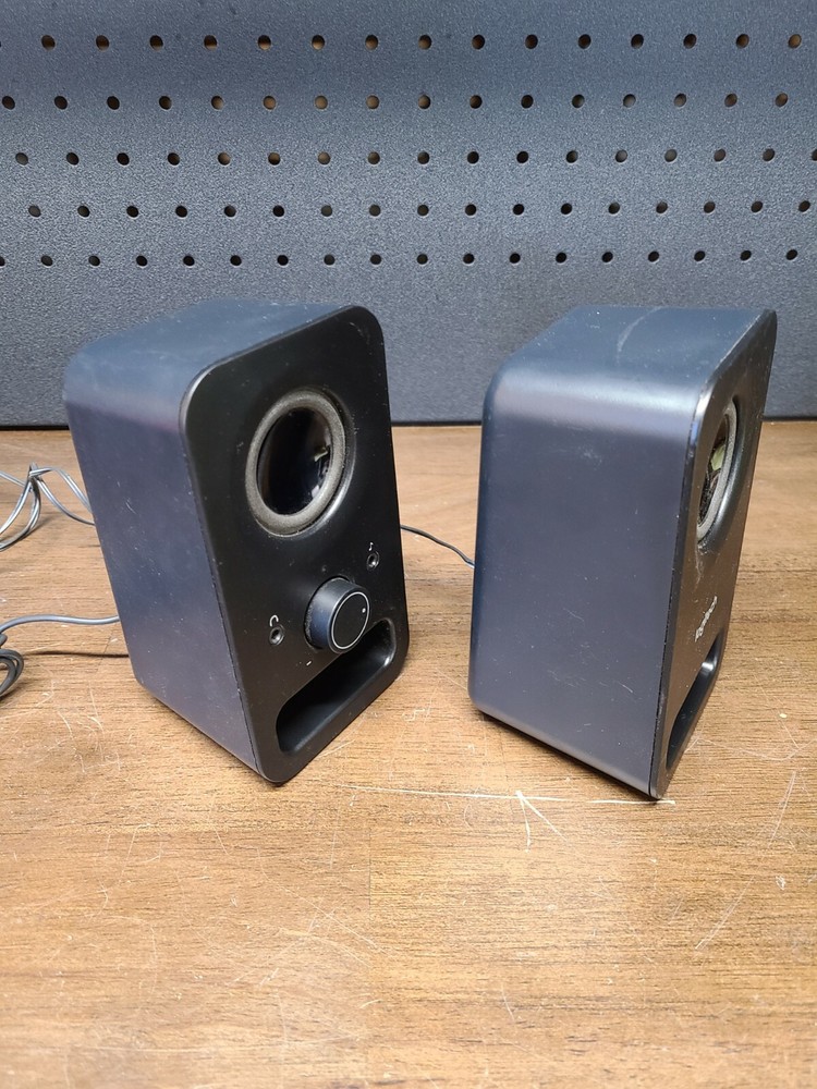 Logitech Z150 Multimedia 2.0 Portable Computer Speakers - Black