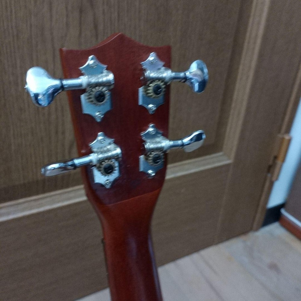 YAMAHA soprano ukulele