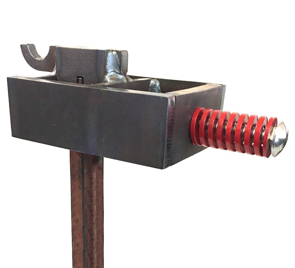3/8" AR500 Hardened Steel Shooting Target T-Post Spring Mount - Range Stand 1pc