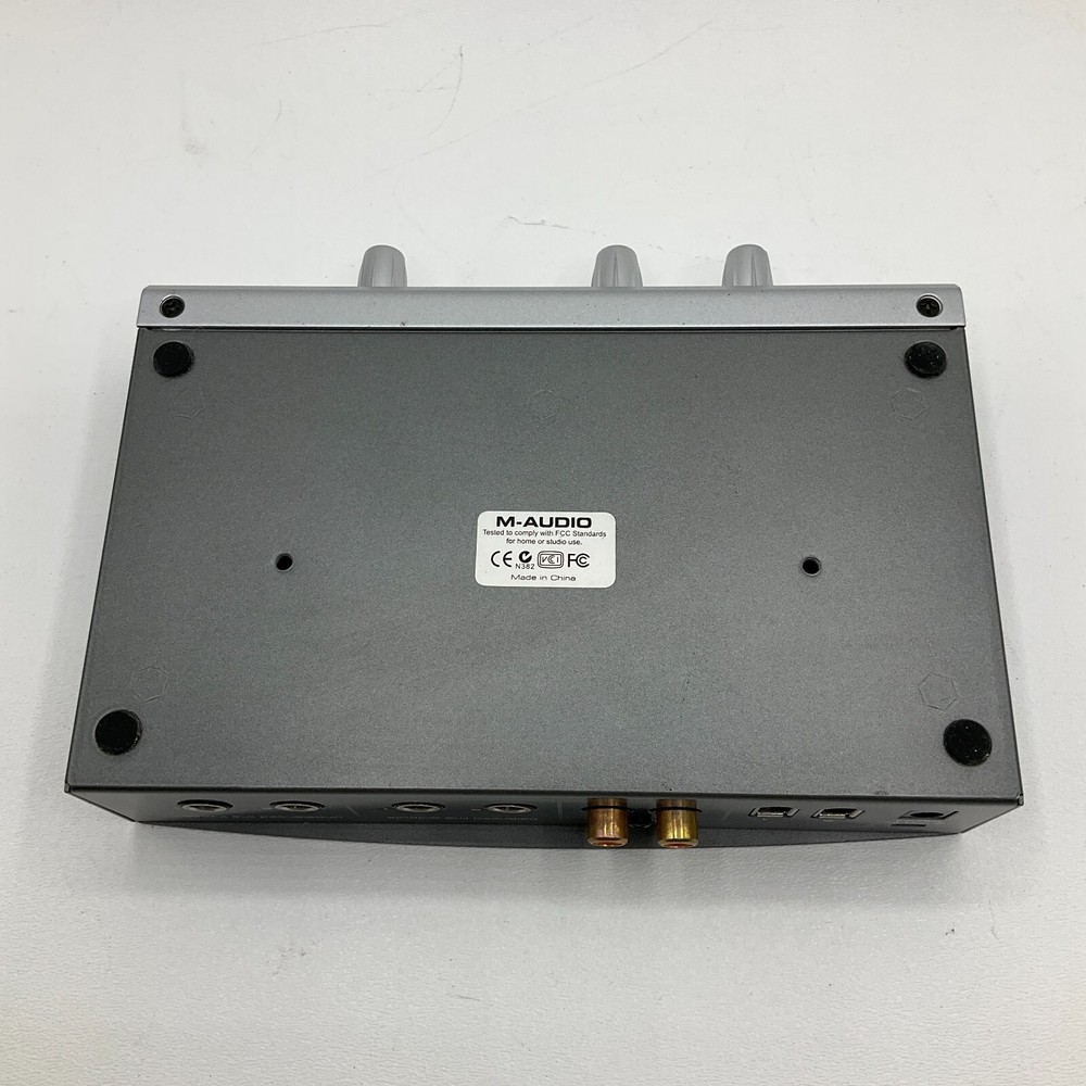 M-Audio FireWire Solo Recording Interface with Cords