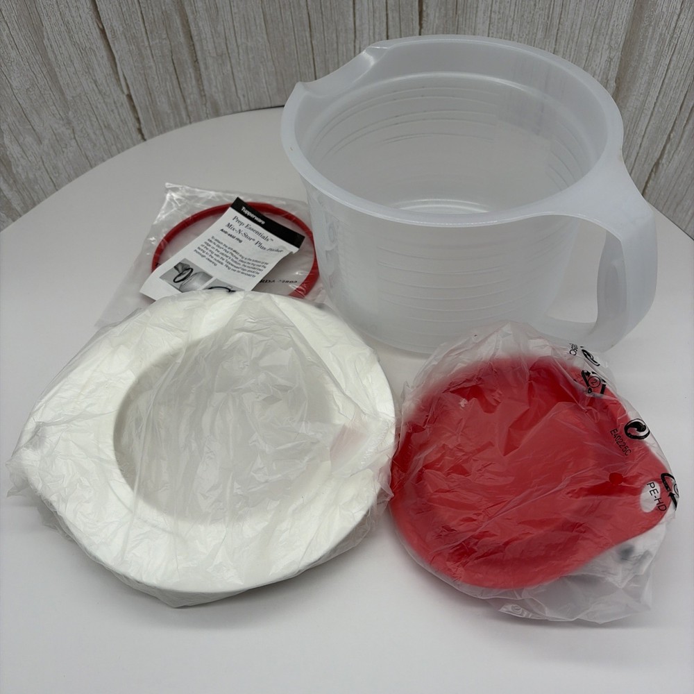 Tupperware Mix N Store Plus Pitcher 8 Cup 5665A-2 Prep Essentials Red Lid New