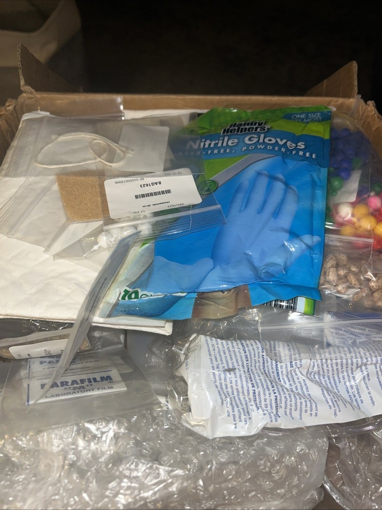 science Interactive Biology Kit1171 . New Unused !!!