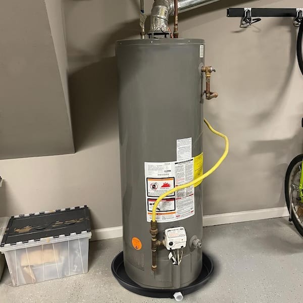 24 In. Plastic round Water Heater Drain Pan with PVC Fitting