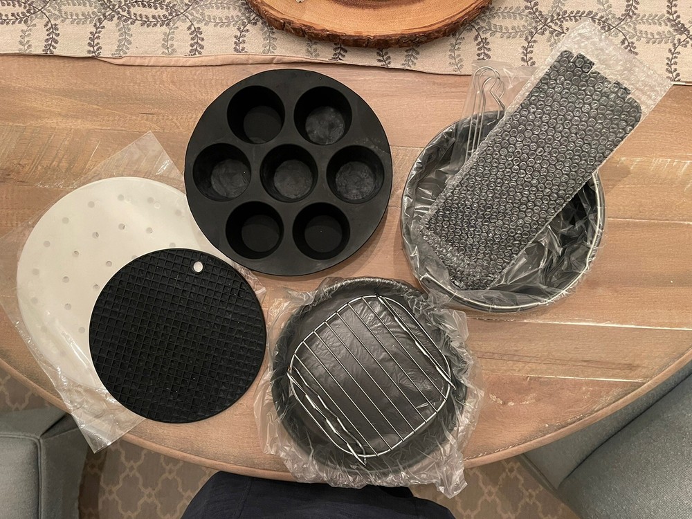 YEDI 5.8 Quart Air Fryer - Accessory Package