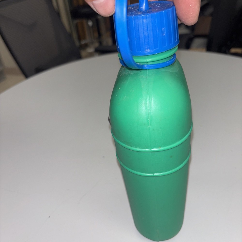 Vintage 1 Quart Green Canteen