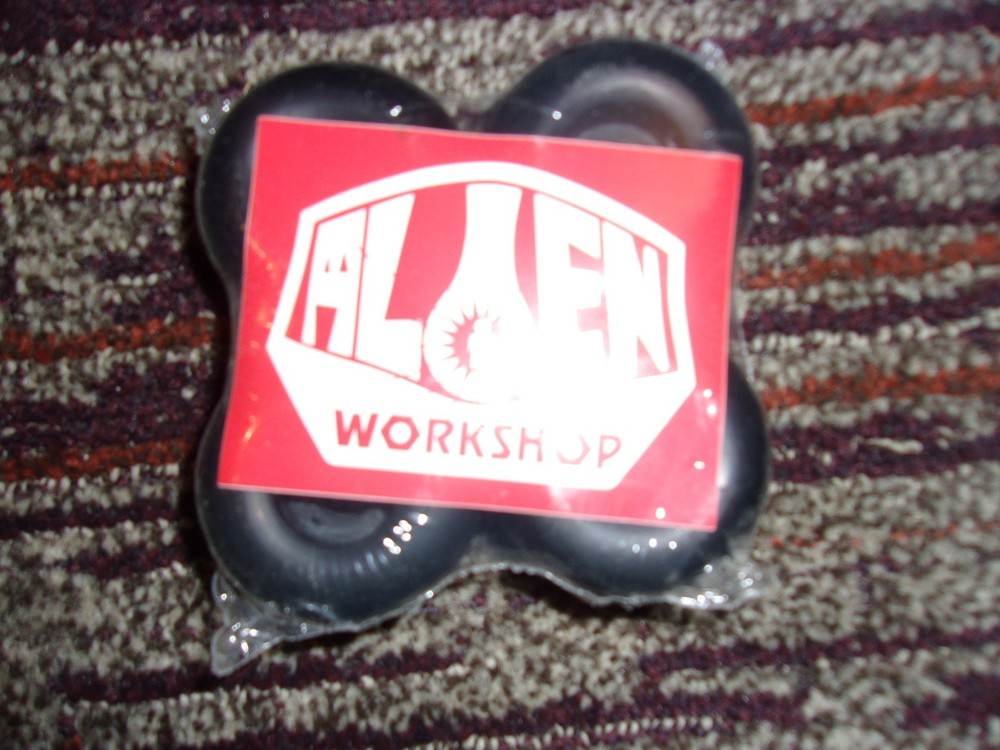 NOS 90s Alien Workshop skateboard wheels 50mm