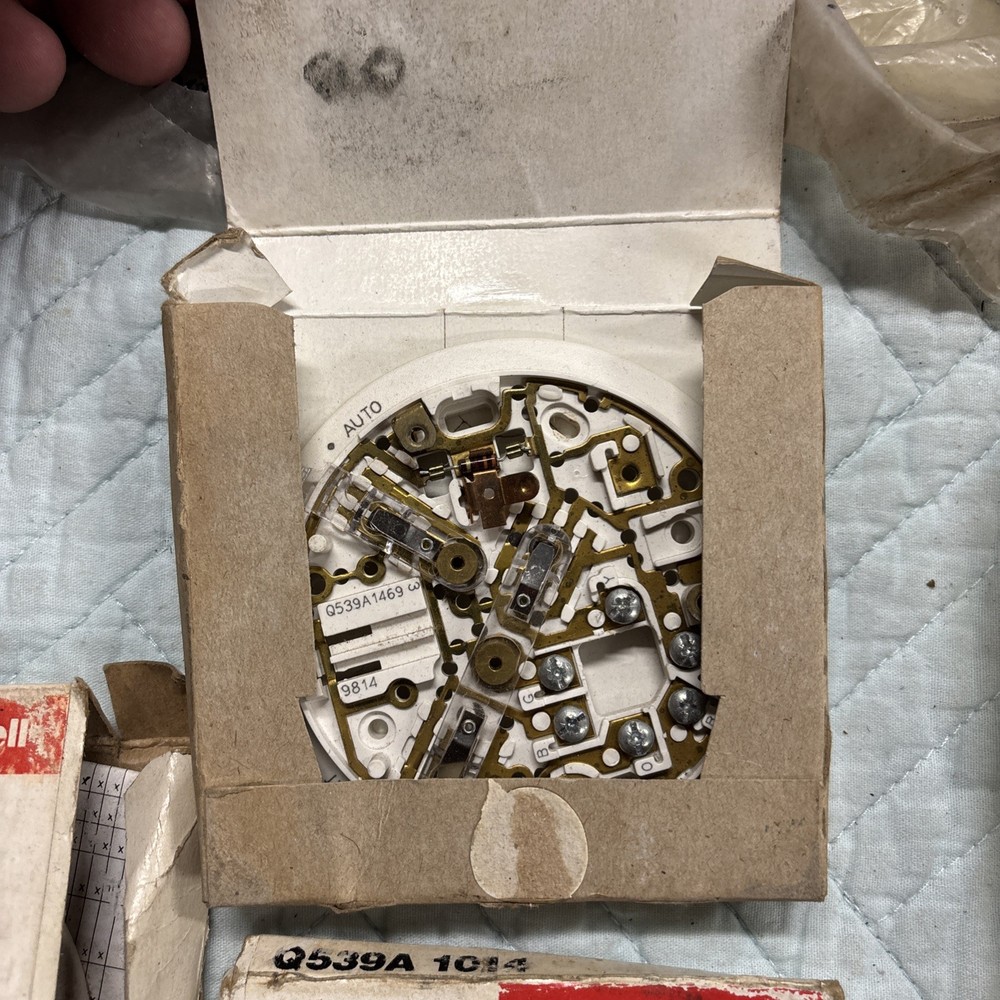 Honeywell sub-base lot