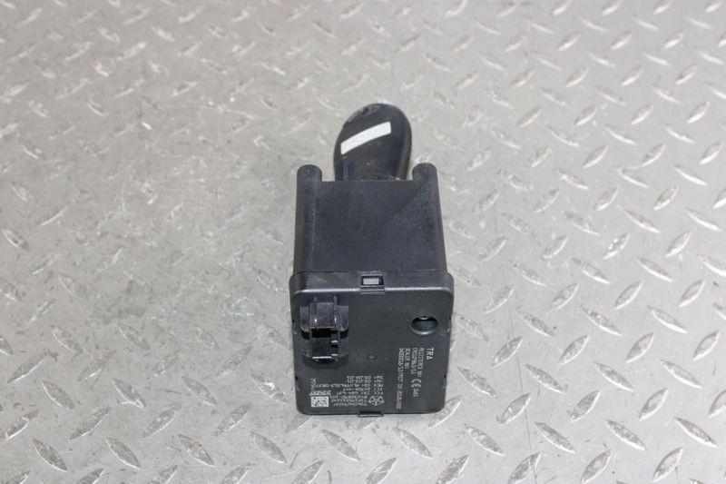 2013-2018 Dodge Ram 1500 Keyed Ignition Lock Switch Module Tested Clean Assembly