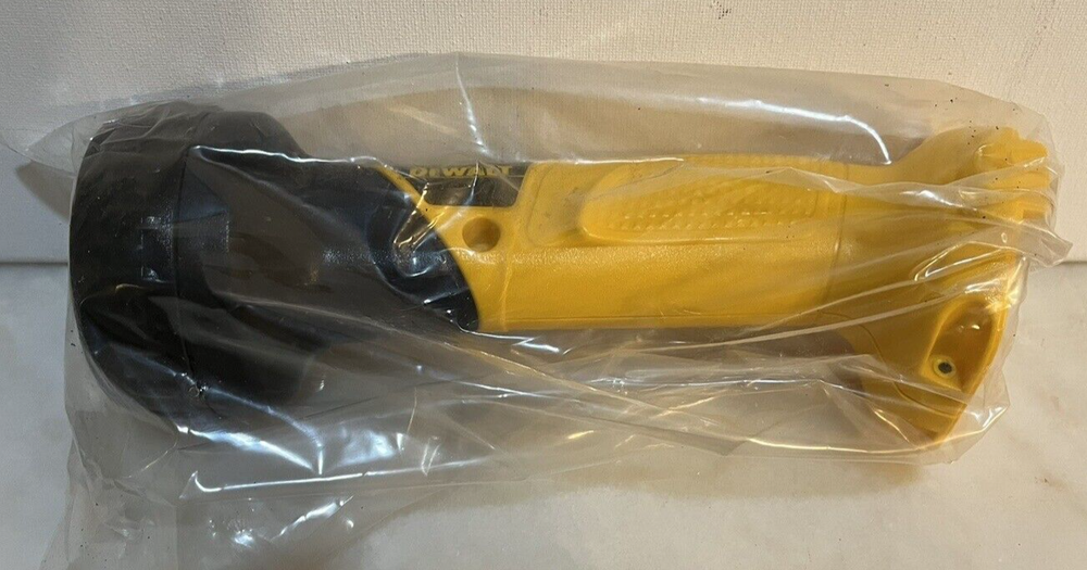 DEWALT DW902 - 9.6 Volt Cordless Flashlight Work Light Tool Only