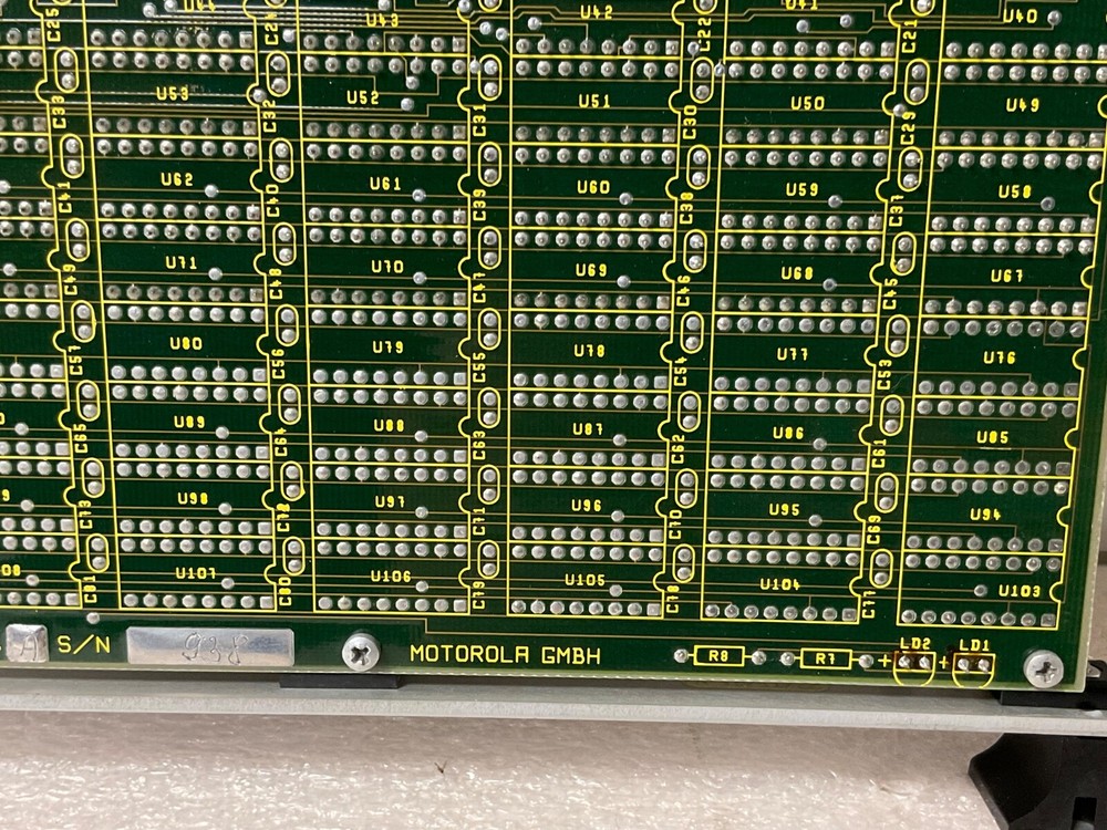 Motorola Microsystems VME Computer Module # MVME 222-1 Board 01-G3025MO1 Memory