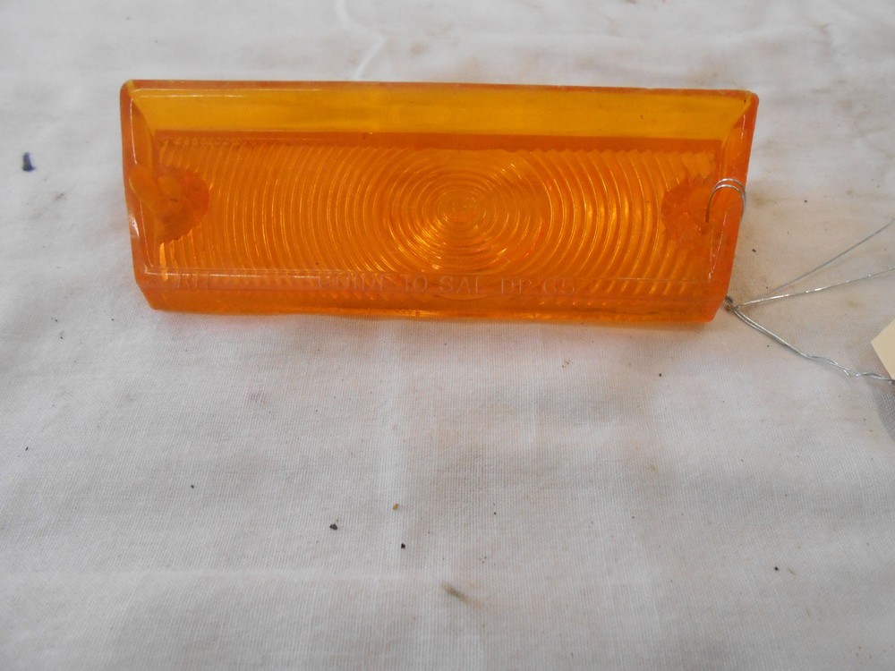 1965 CHEVY PARKING LENS, AMBER, GUIDE 10