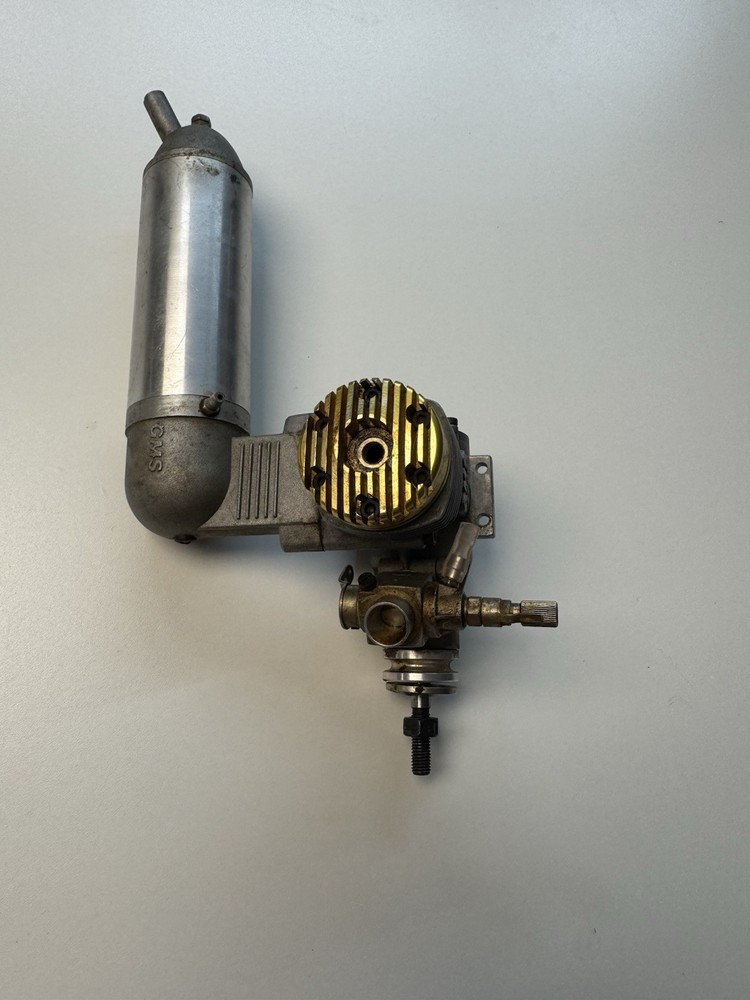 **NEW** GMS 2000 .47II GOLD HEAD RC ENGINE W/MUFFLER "NICE SPORT ENGINE"