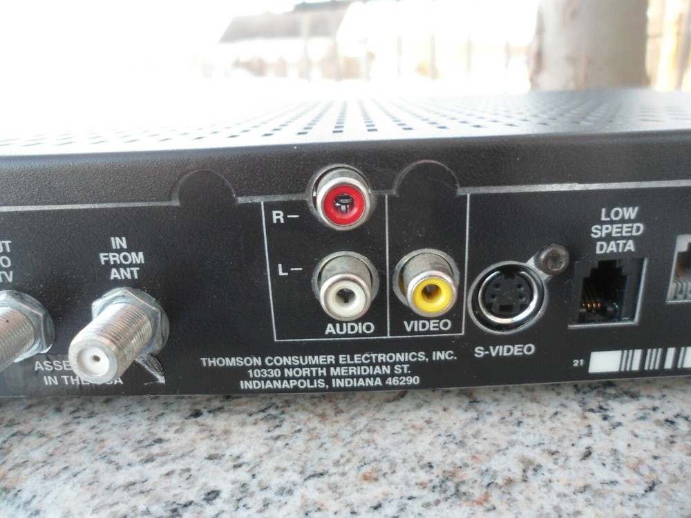 RCA Model DRD42ORE Directv Plus Satellite Receiver 7M09 Black NO Remote