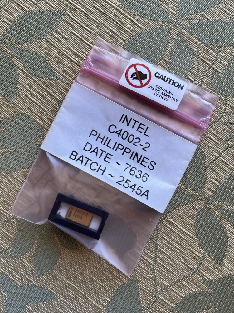 B) INTEL  C4002-2 ~ MINT CONDITION ~ BEST ON EBAY ~ TIMEWARP ORIGINAL CONDITION