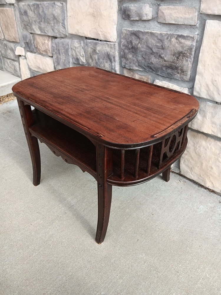 Walnut Veneer Top Carved 2 Tier End Table With Top Trim