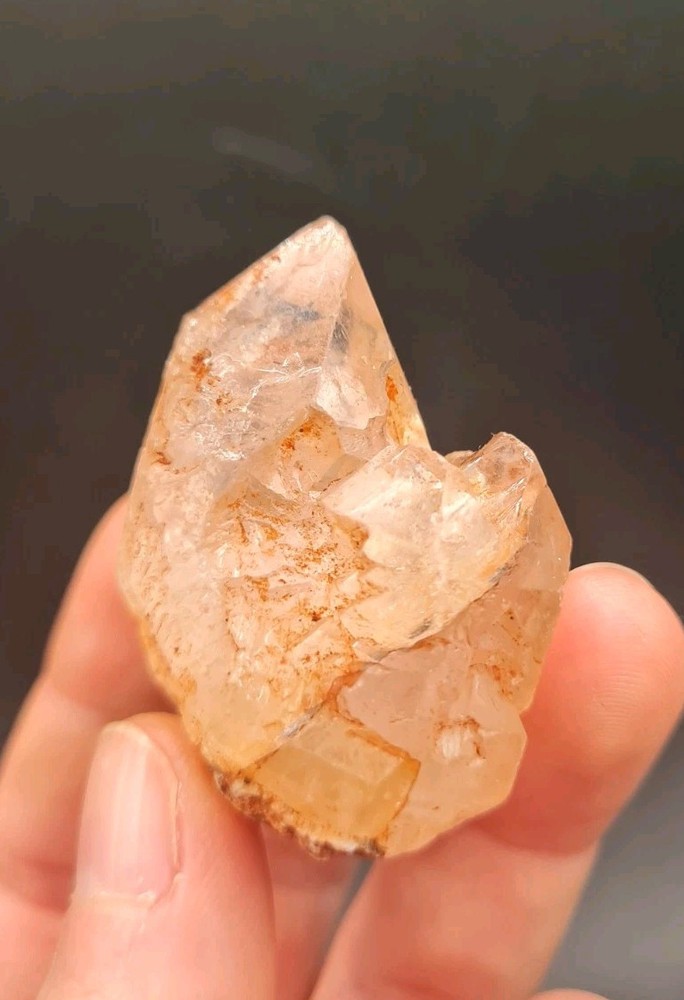 Pakistan Petroleum Quartz, 53g