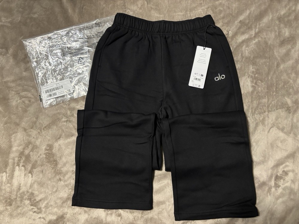 NEW Alo Black Relaxed Sweatpants Size Small 100% Authentic✅
