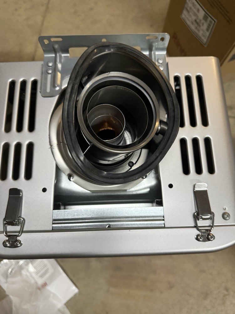 SEE NOTES Rinnai RE160iN Indoor Tankless Water Heater Natural Gas 160K BTU