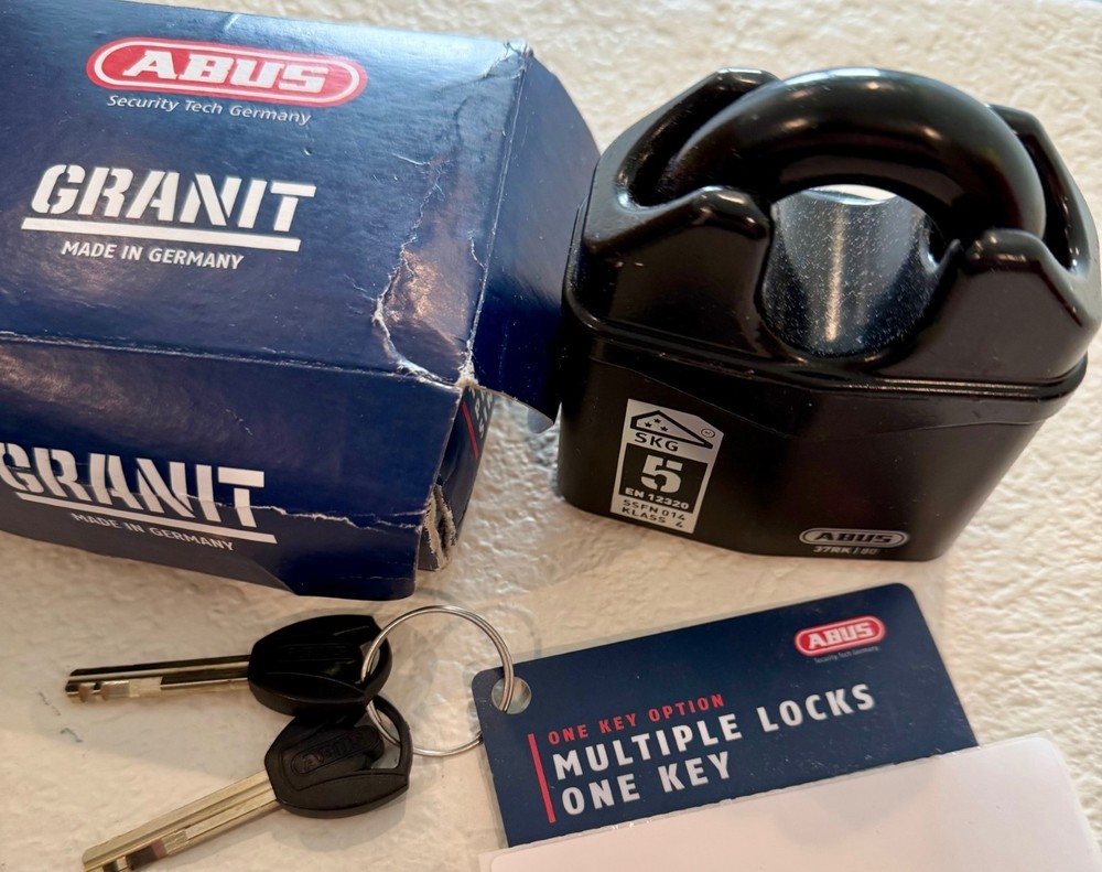 ABUS 37RK/80 GRANIT Padlock - Security Level 10 - Closed Shackle Lock - BLACK