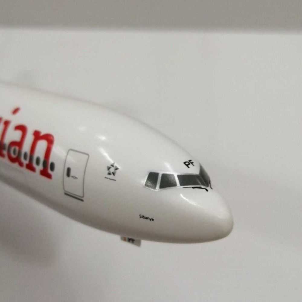 Austrian Airlines Boeing 777-200