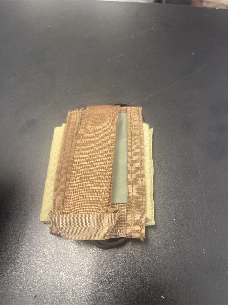 Paraclete Strobe Light Pouch