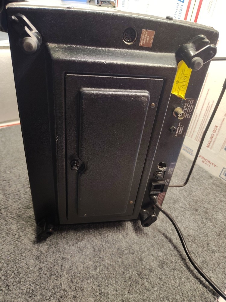 Sencore Model SC-61 Oscilloscope / Waveform Analyzer - Works. See Description