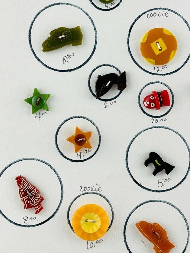 Bakelite Catalin Various Buttons Card Laminated Cookie Vintage Sewing