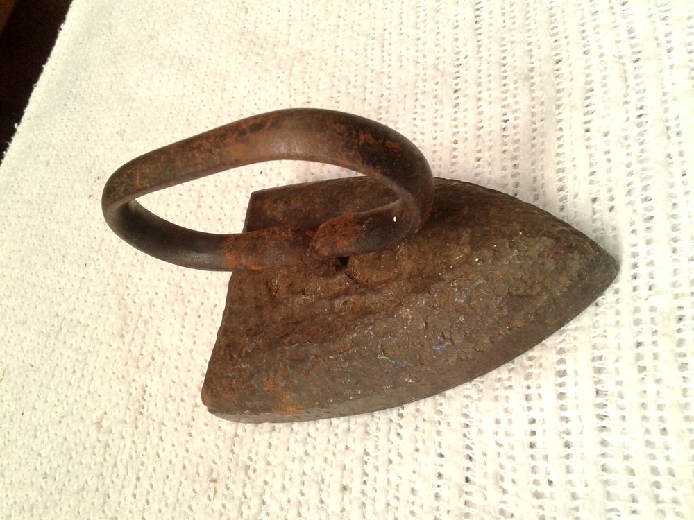 Antique Primitive Sad Iron with Unique Handle Cast Iron