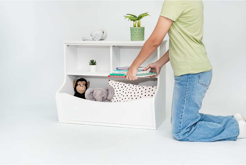 Elegant Multi-Functional White Bookcase for Home or Office Storage
