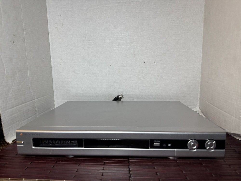 Protron DVD Recorder Player System Model No. PD-DVR100 No Remote Tested & Works