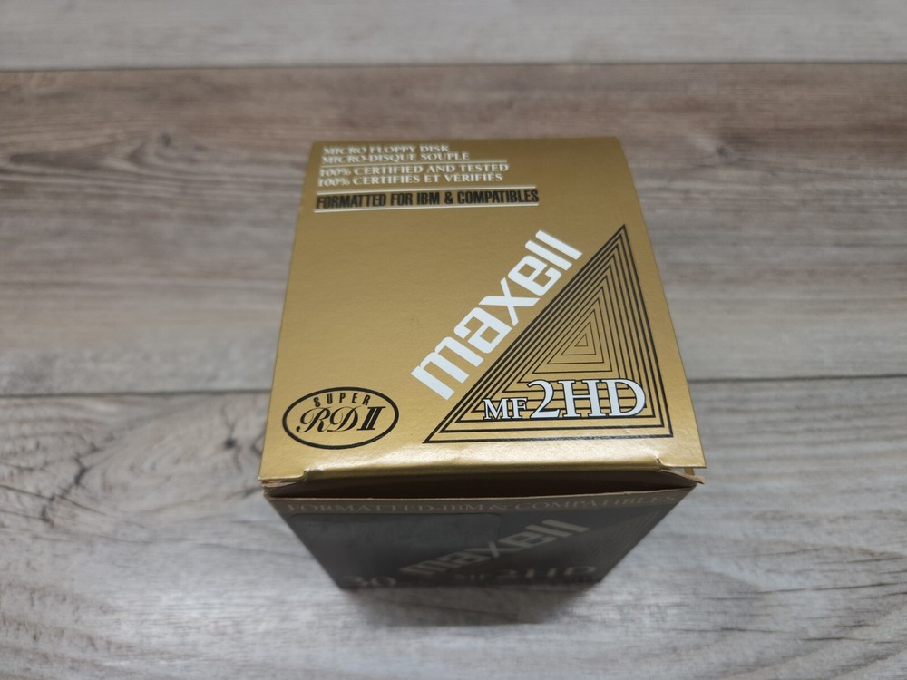 Maxwell MF2HD High Density Floppy Disk 3.5" Formatted 30 Pack IBM Compatibles