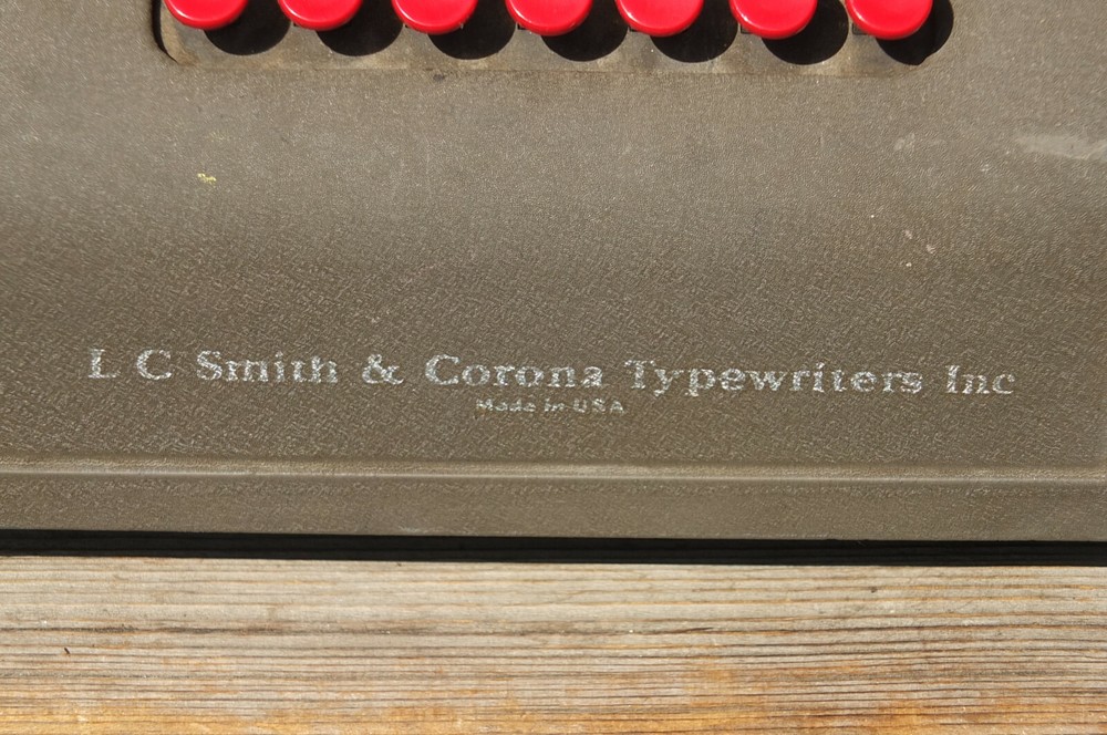 Vintage SMITH & CORONA Adding 1930s Machine K Model 1K41F ~ untested