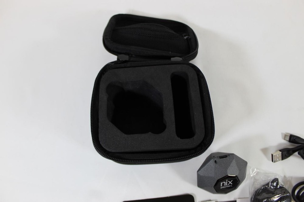 Nix Spectro L Color Sensor Spectrophotometer and Densitometer Kit with Case