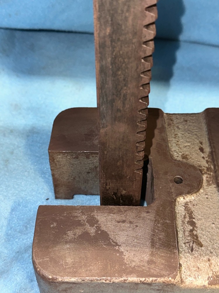 HEAVY DUTY CAST IRON ARBOR PRESS LEVER TYPE 8 1/2" WORK HEIGHT
