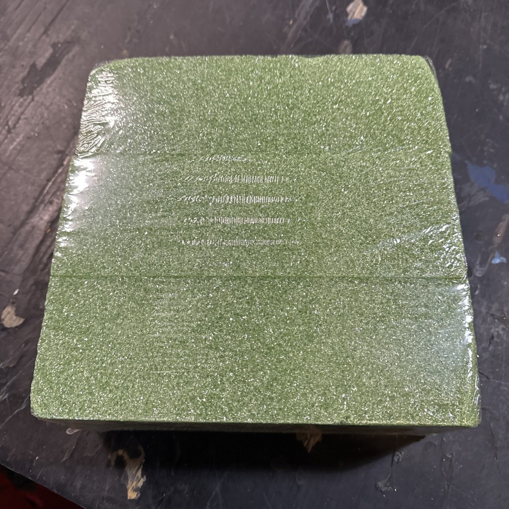 FloraCraft FloraFM Brick 3/Pkg-2.8"X3.8"X8.8"