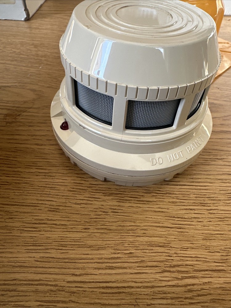 System Sensor 2451 Automatic Fine Detector Head