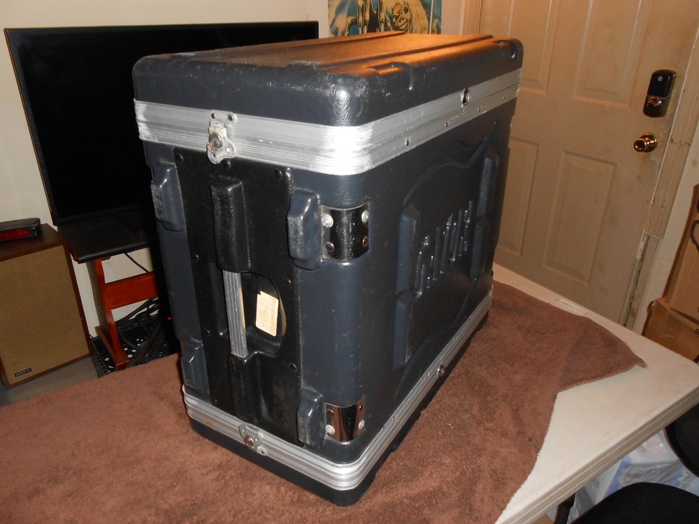 Gator G-SHOCK 4L Shockmount 4U Rack Case