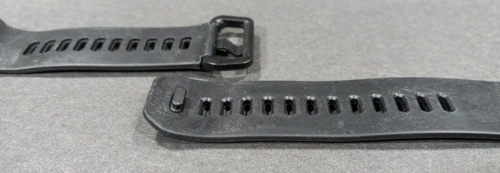 Replacement Silicone Classic Band Strap Wristband For Fitbit Ionic Watch L-NIP