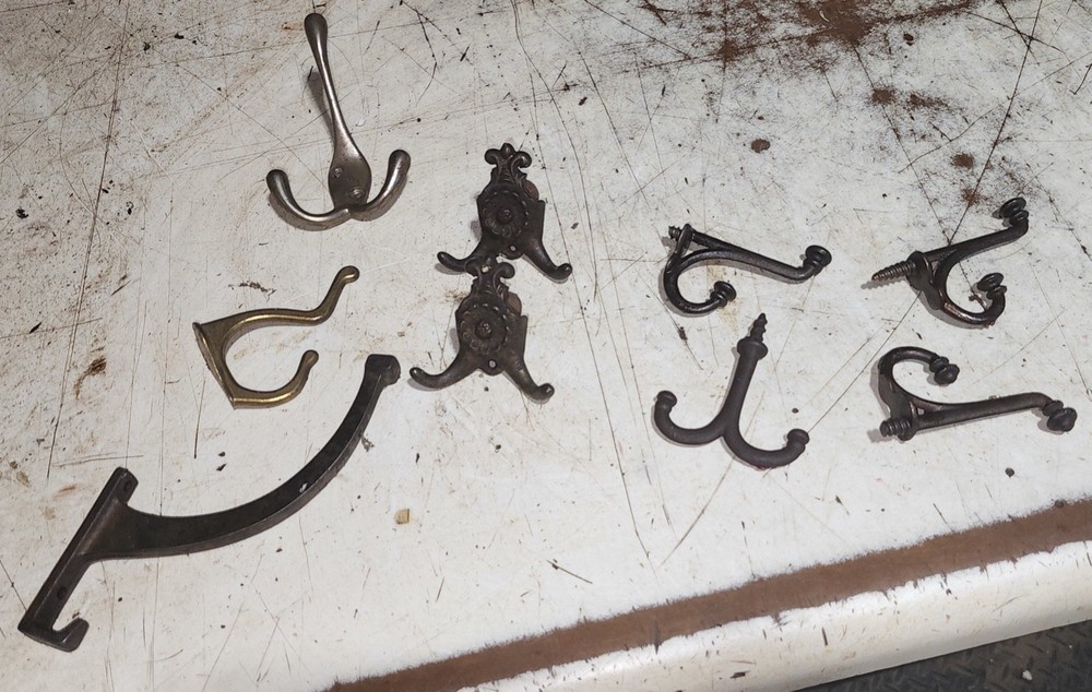 Misc.. Old Coat Hooks Vintage Rustic lot X (9)