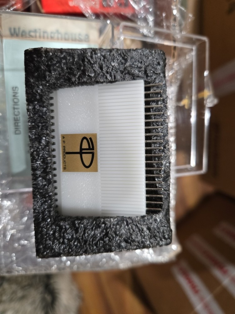 Integrated Circuit Test Clip LTC-40 Open Box