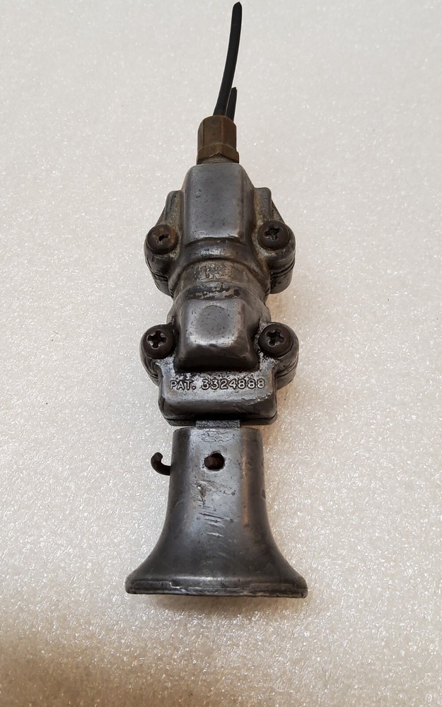 Fuller Transmission Push Valve A-3546