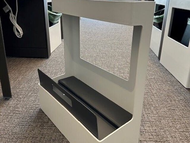 Steelcase Answer 72x66 Used Cubicles