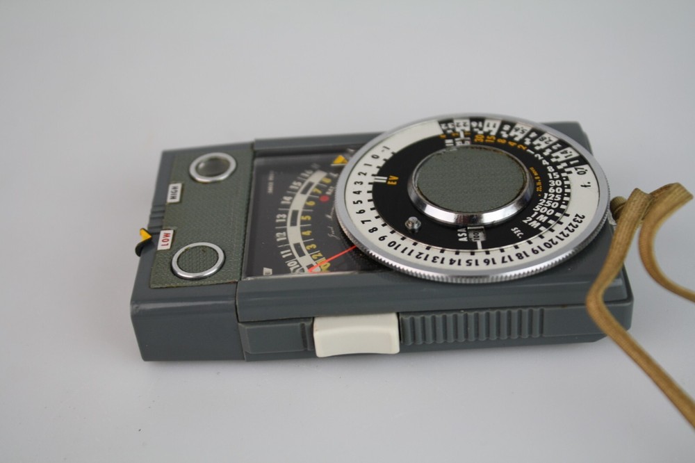 Gold Crest XL-7 Light Meter