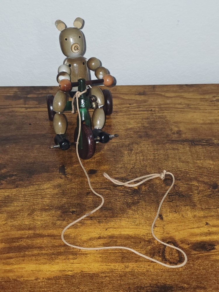 Vintage Wooden Pull Toy Beaded Bear EUC
