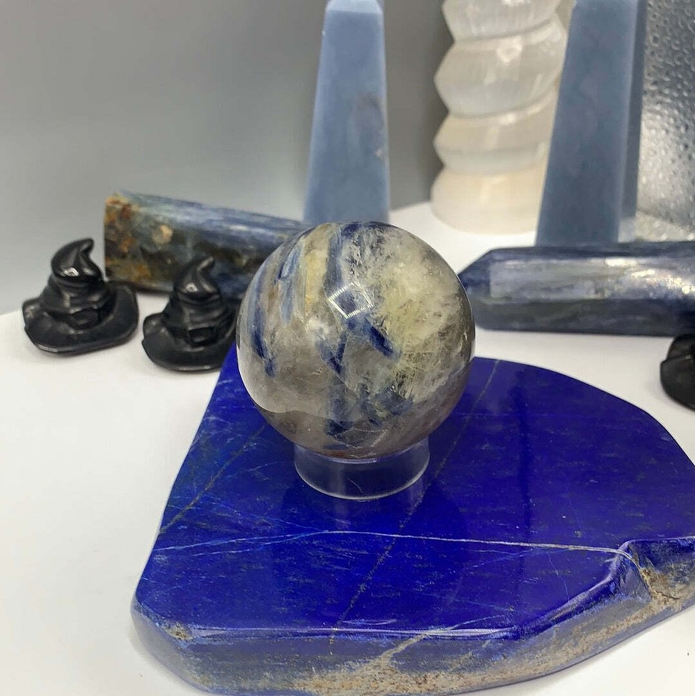Kyanite sphere N