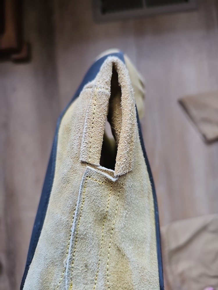 CC Champions Choice Size Medium Shooting Mitt Glove