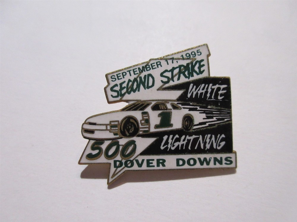 1995 White Lightning 500 Dover Downs NASCAR hat lapel pin