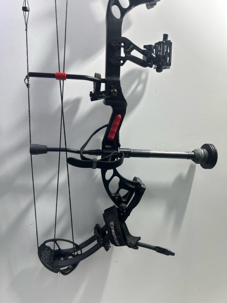 PSE ARCHERY MODEL STINGER X COMPOUND BOW (P11033400)
